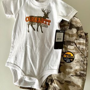 Carhartt camo 2-piece overall outfit